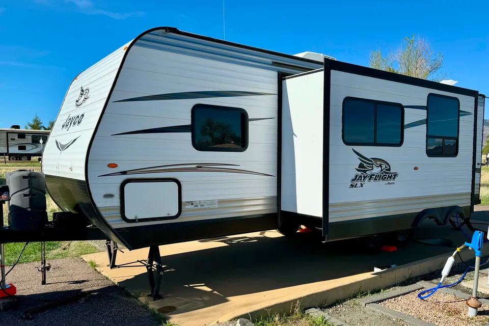 Berron's Jayco 2018 Jayflight Baja edition Travel Trailer