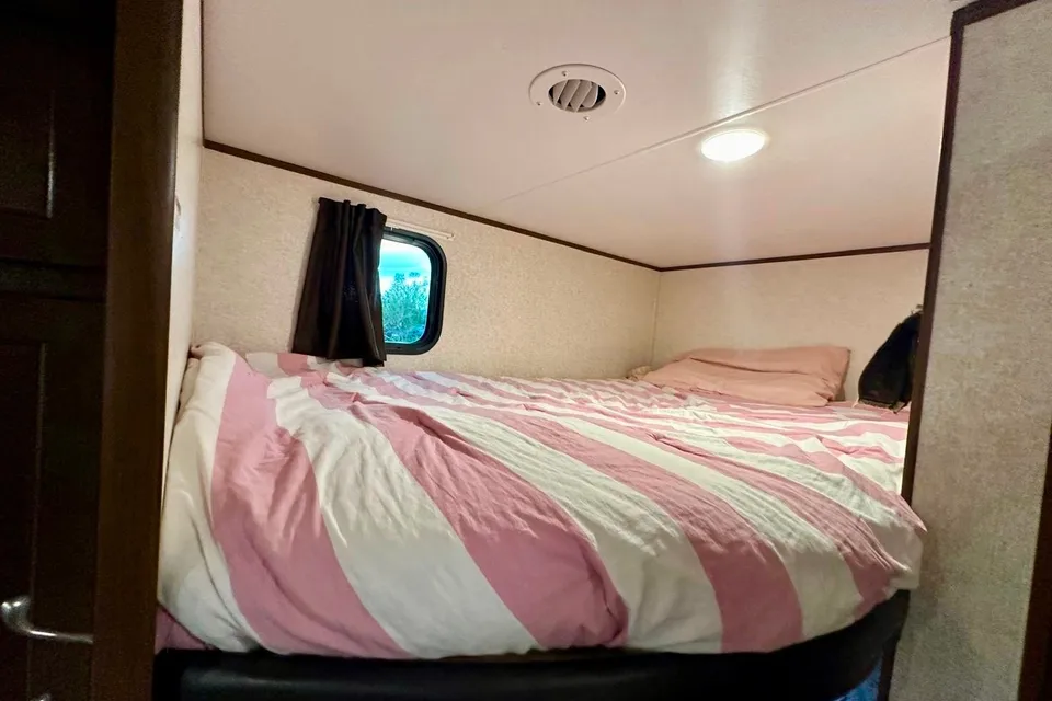 Berron's Jayco 2018 Jayflight Baja edition Travel Trailer