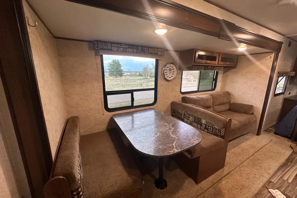 Berron's Jayco 2018 Jayflight Baja edition Travel Trailer