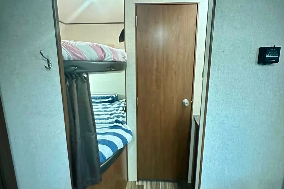 Berron's Jayco 2018 Jayflight Baja edition Travel Trailer