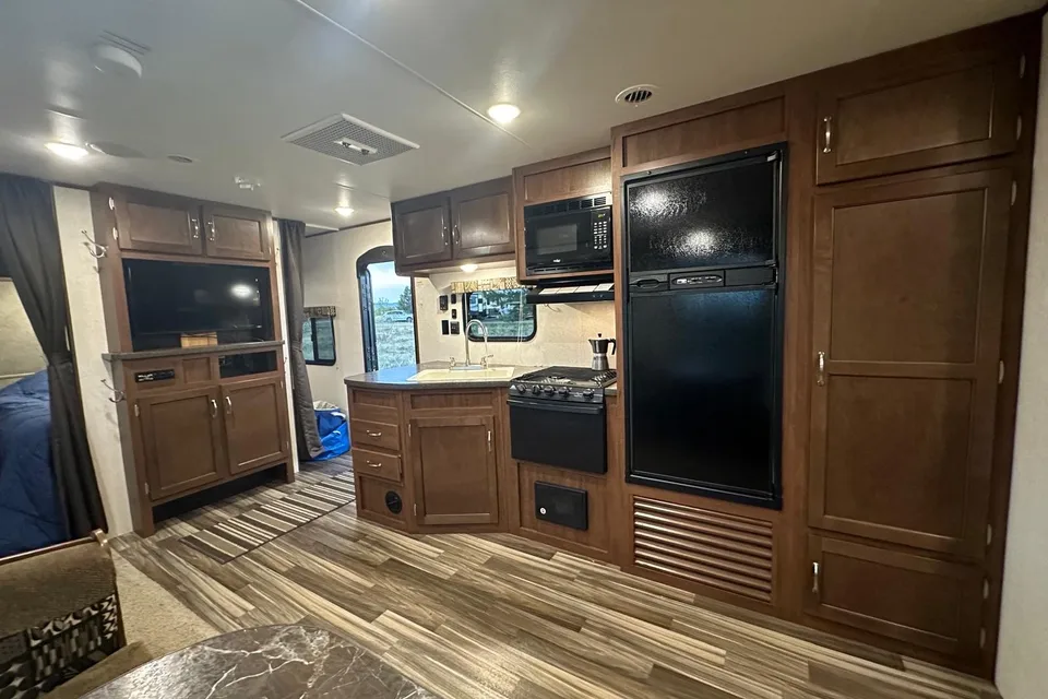 Berron's Jayco 2018 Jayflight Baja edition Travel Trailer