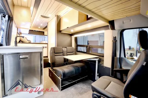 Transit Eazyvan