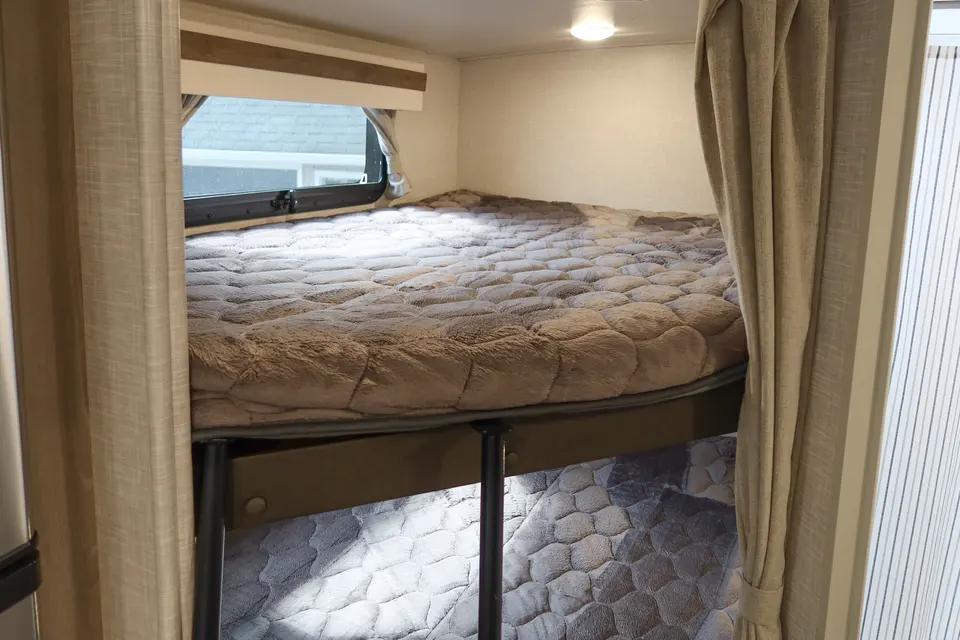 Alina's Forest River Rockwood Mini Lite 2509S Bunkhouse Travel Trailer