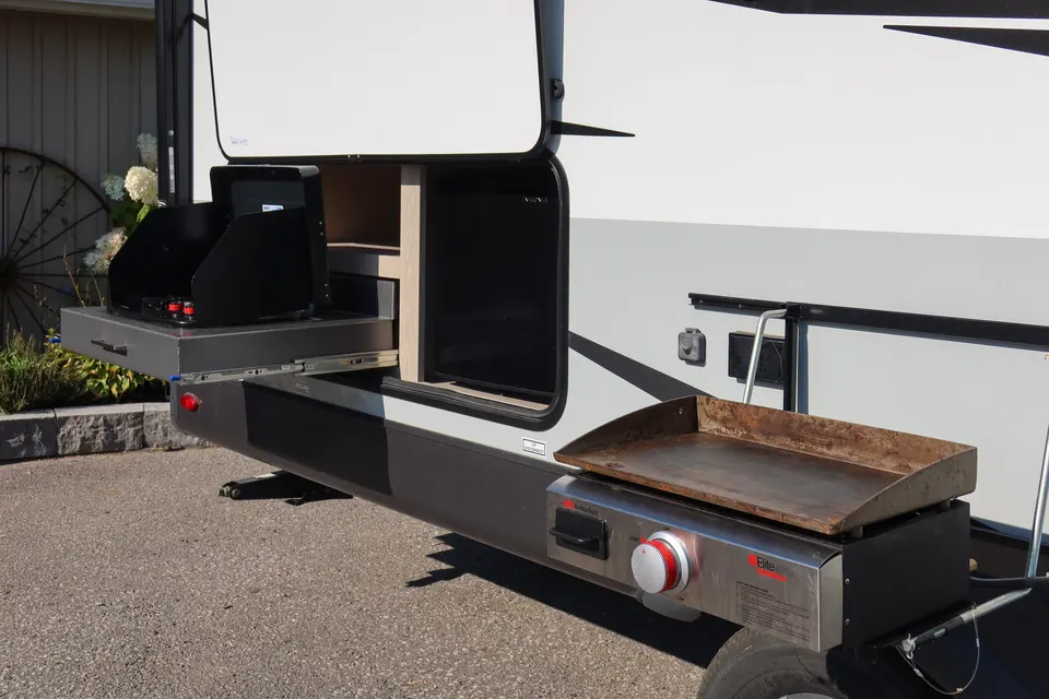 Alina's Forest River Rockwood Mini Lite 2509S Bunkhouse Travel Trailer