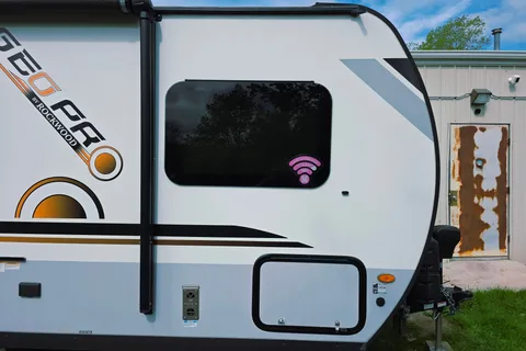 The Gem Rockwood Geo Pro Travel Trailer