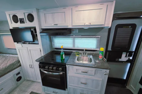 The Gem Rockwood Geo Pro Travel Trailer