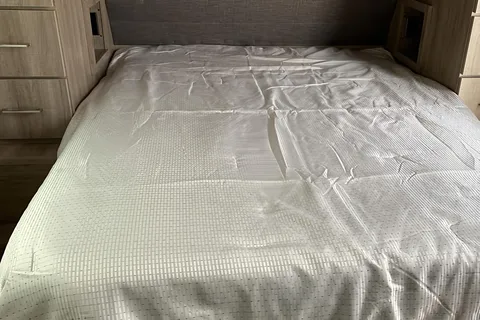 Tropical RV Grand Design Imagine 2910BH Travel Trailer