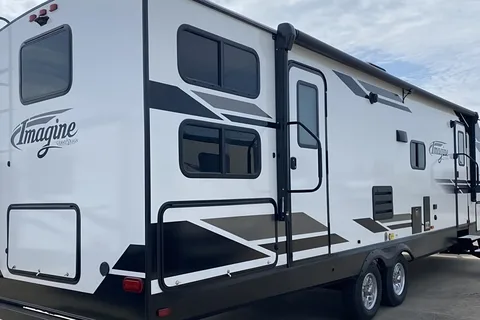 Tropical RV Grand Design Imagine 2910BH Travel Trailer