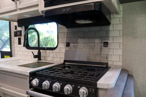 2022 Jayco Jay Flight Rocky Mountain Edition