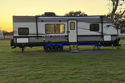 Family bunkhouse RV Sleeps 8