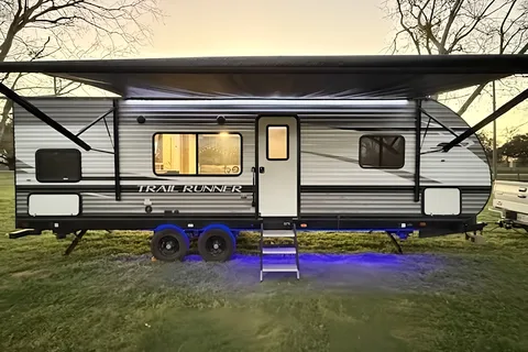 Family bunkhouse RV Sleeps 8