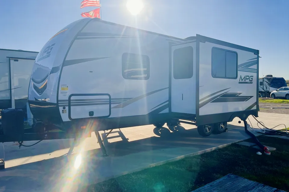 ETX RVs MPG Travel Trailer