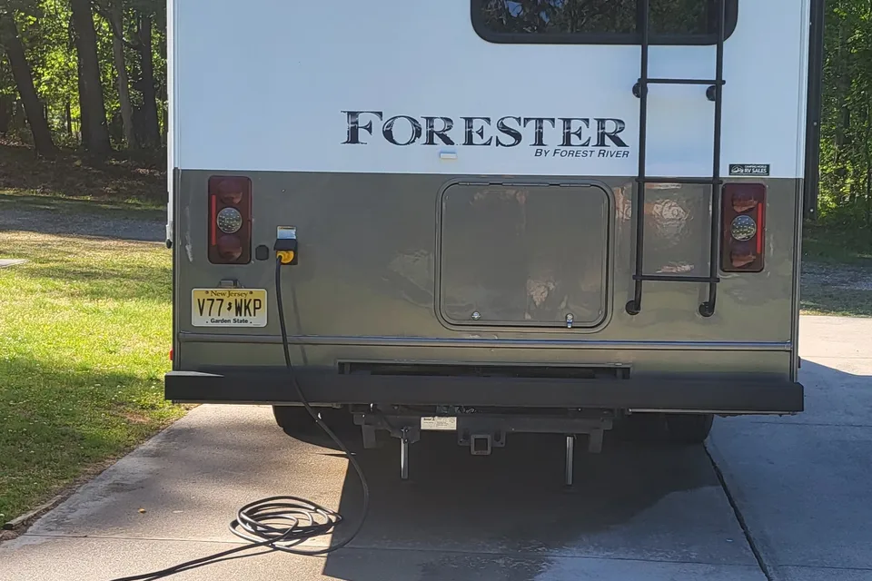 2017 Forester 2291S – Easy, Luxury & Family Fun