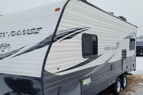 Perfect couples or small family trailer.