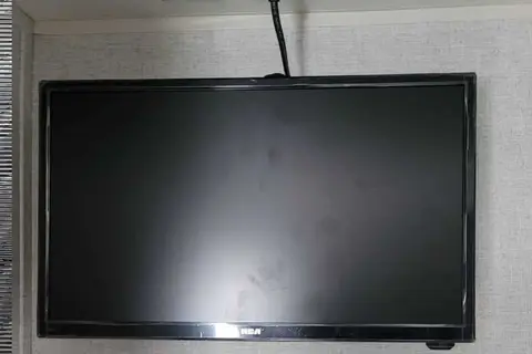 Perfect couples or small family trailer.