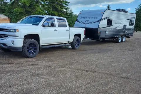 Perfect couples or small family trailer.