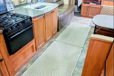 Happy Hours RV