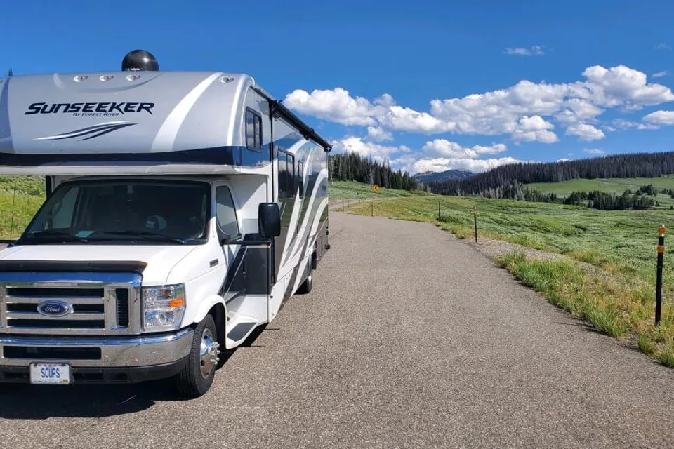 Joshua's Forest River Sunseeker 3050S Class C