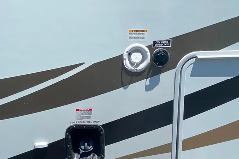 Four Wind Class C RV! Unlimited Miles!