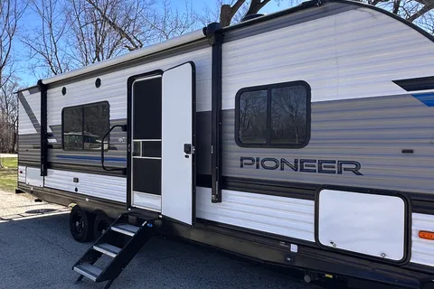 Fully Stocked Family Bunkhouse We Deliver & Set Up