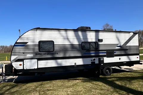 Fully Stocked Family Bunkhouse We Deliver & Set Up