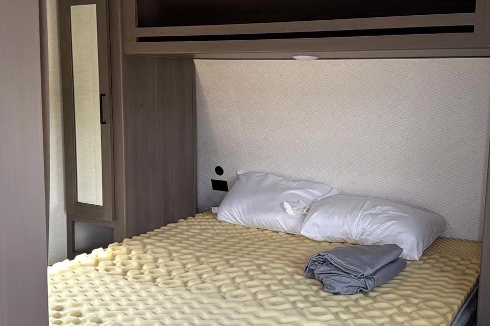 2025 Grand Design Transcend Xplor 24BHX Travel Trailer