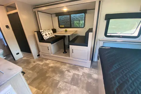  Nano apex194bhx Travel Trailer
