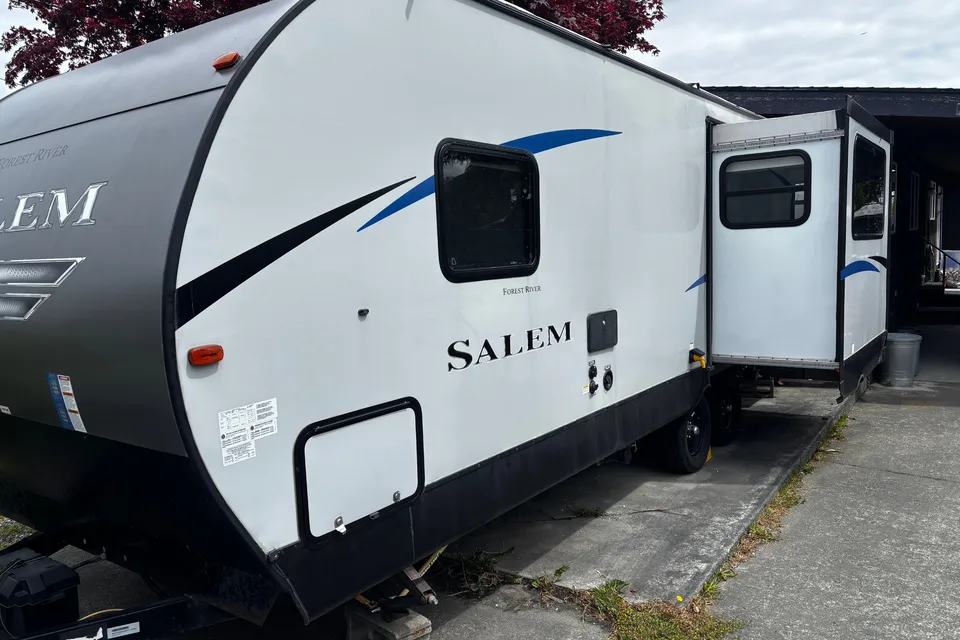 Steve's Forest River 25RKS Travel Trailer
