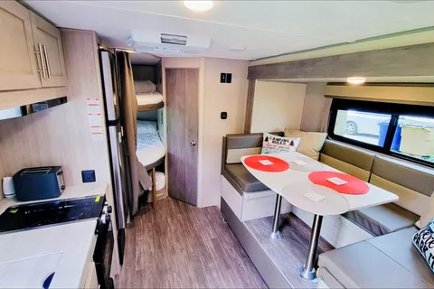 Premier Rentals Forest River Aurora 18BHS