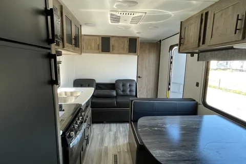 TLC Heartland Pioneer