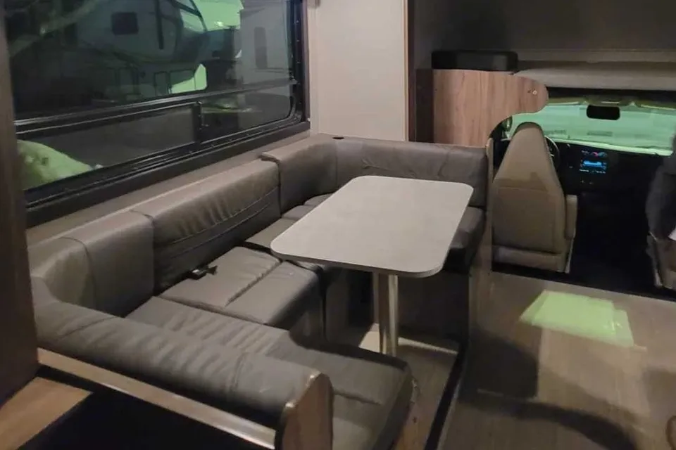 "The Vagabond" Jayco Redhawk Class C