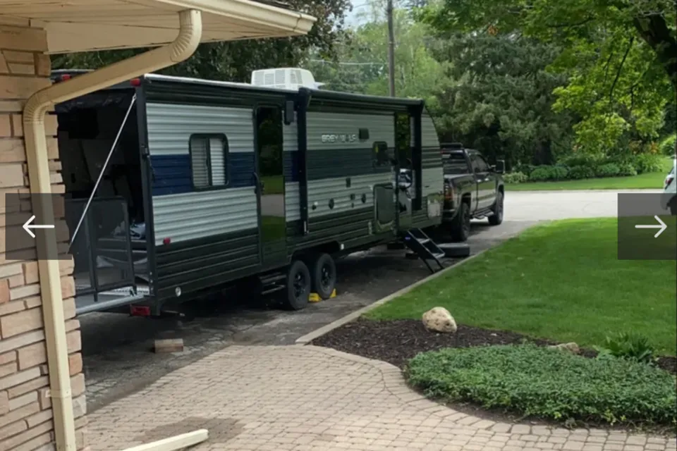 David's Grand River Grey Wolf Toy Hauler