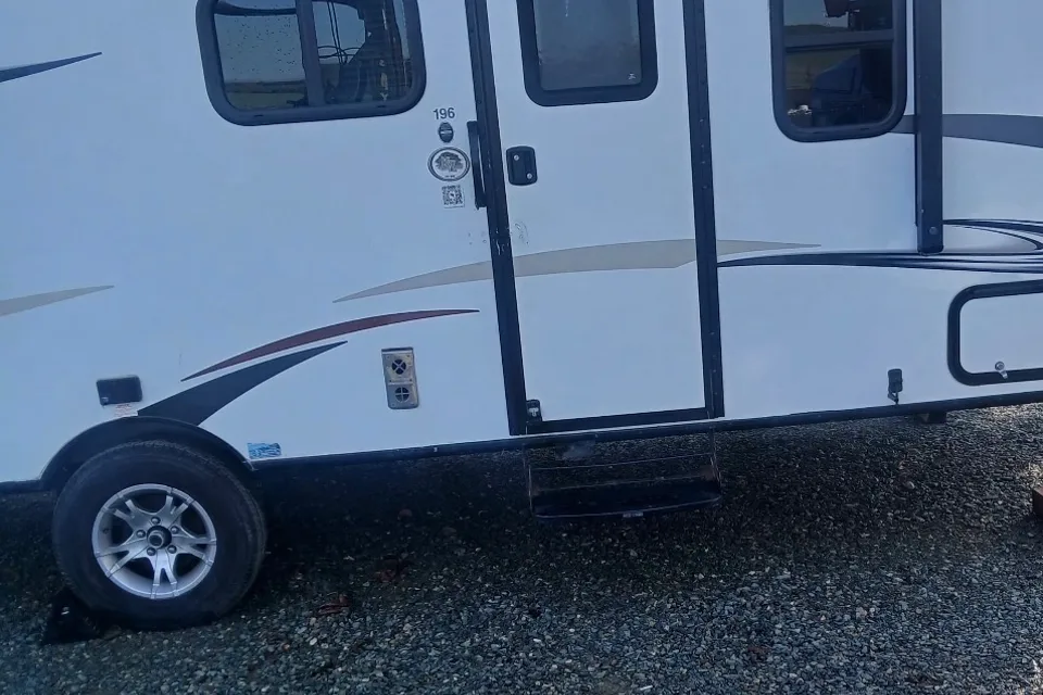 Melissa's KZ RV Spree Escape Travel Trailer