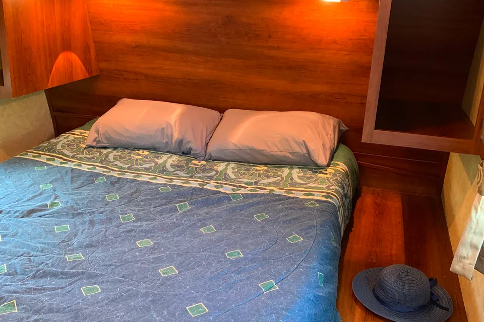 Huffys Hut  26BH 