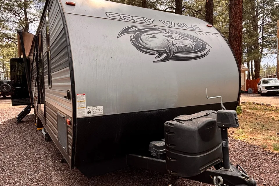 DARK SKY - Forest River GREY WOLF Travel Trailer