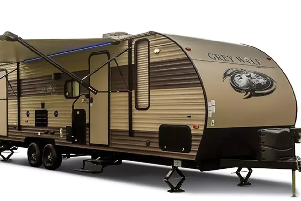 Tamara's Forest River 26DBH Travel Trailer