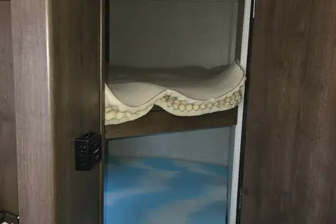Tamara's Shasta Oasis 26 BH Travel Trailer