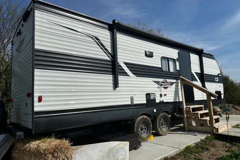 Tracy's Shasta I5 Travel Trailer