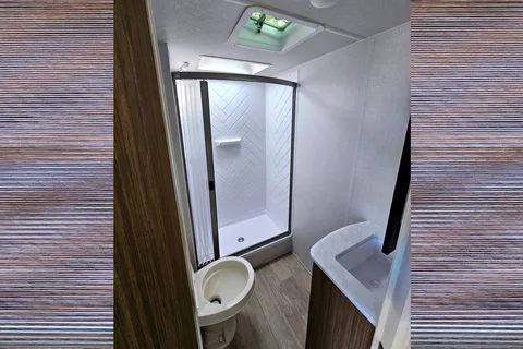NEW 2025 Travel Trailer