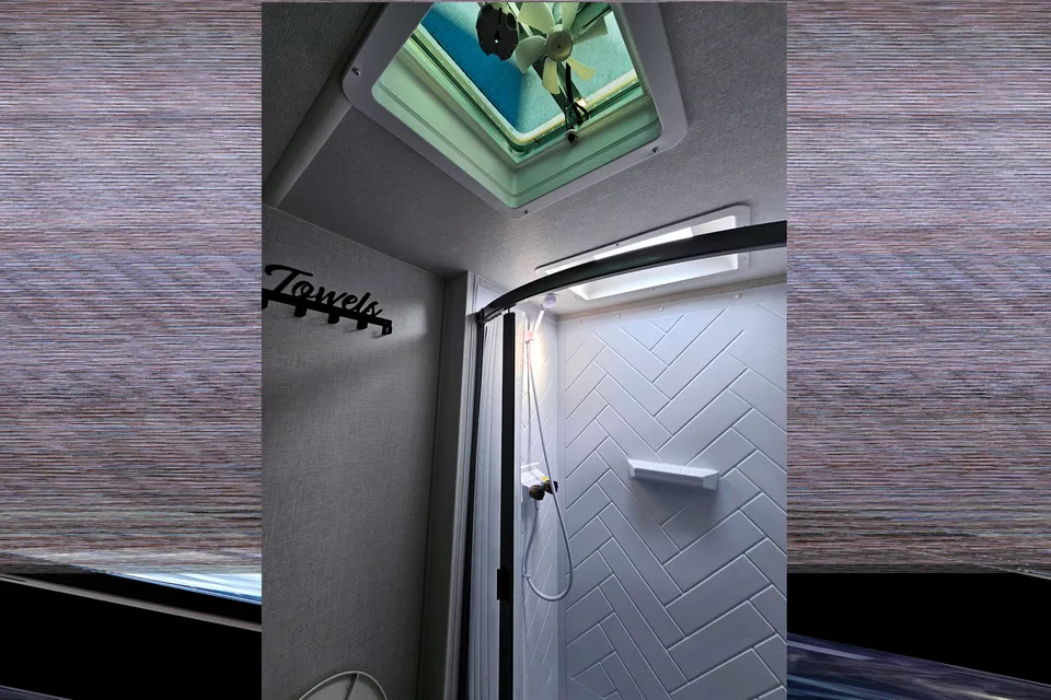 NEW 2025 Travel Trailer