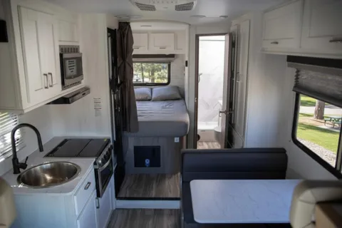 C08 - 6 Sleeper - The RV Rental Factory