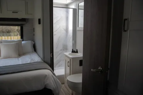 C08 - 6 Sleeper - The RV Rental Factory