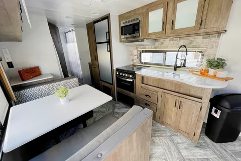 Brand New Forest River Evo Trailer **No Dunes**