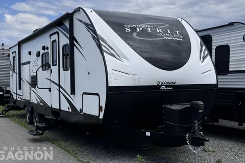 Dominique Coachmen Northern Spirit Roulotte