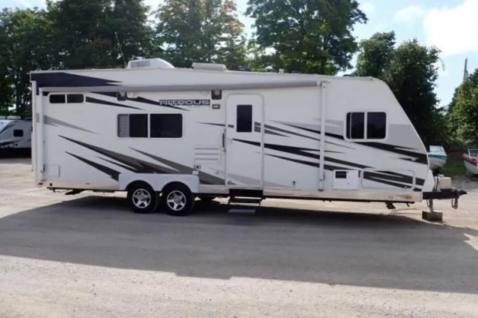 Lowell's Fleetwood Nitrous Hyperlite Toy Hauler