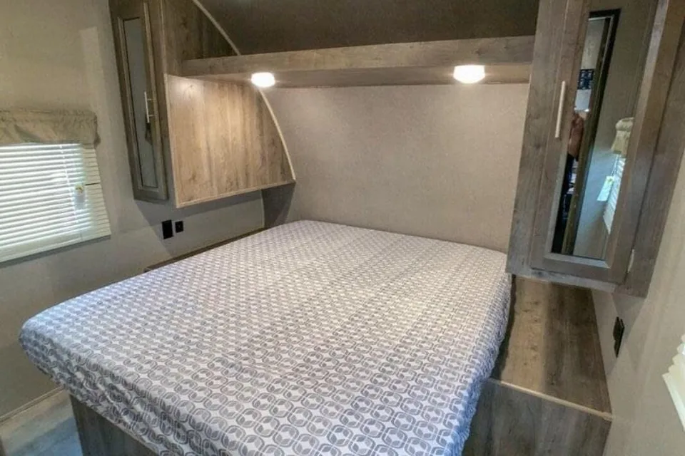 Forest River Aurora 32BDS Travel Trailer