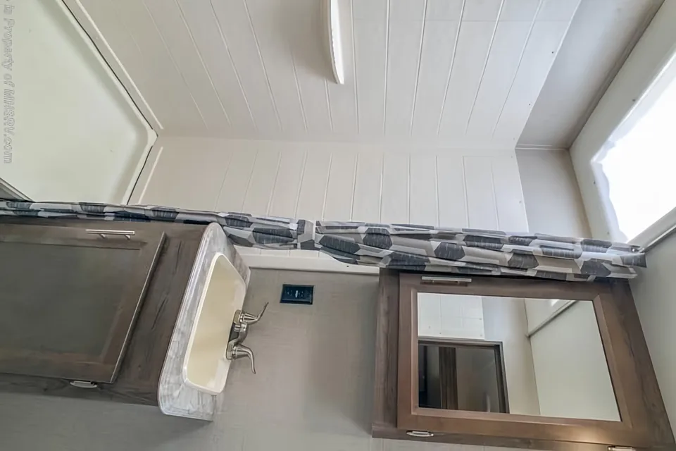 Forest River Aurora 32BDS Travel Trailer