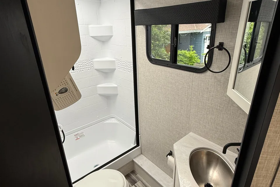 Comfort Cabin Jayco Jay feather micro Travel Trailer
