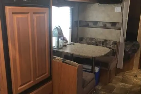 Brenden's Jayco Jay Flight G2 29BHS Travel Trailer