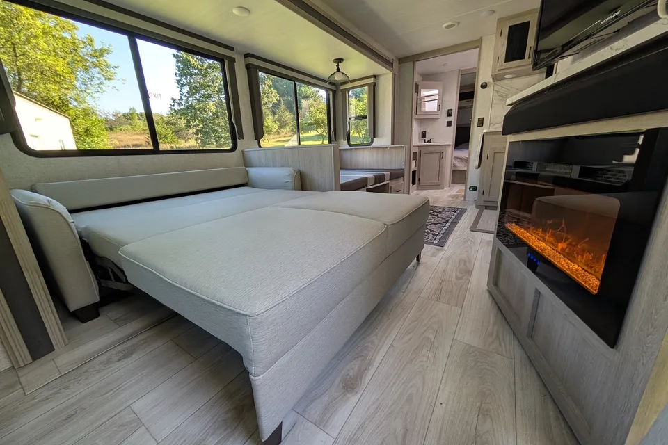 Brand New 2025 Alta Delivered to your Campsite